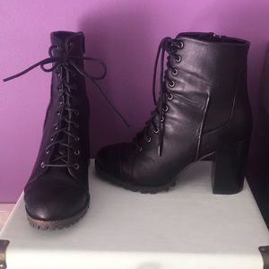 Report combat boots with heel